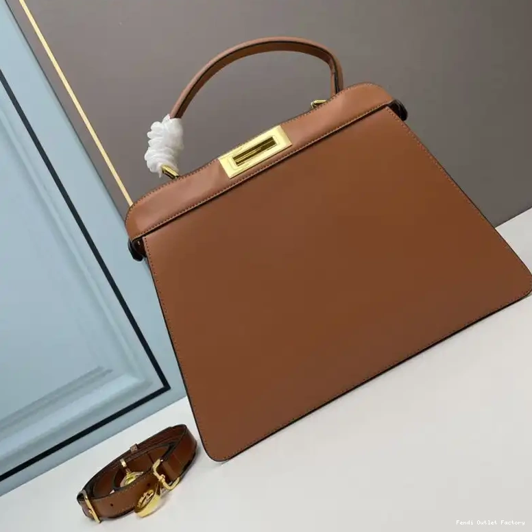 Cheap HOT Medium Brown Fendi Peekaboo Nappa Bag ISeeU Laether In 0622